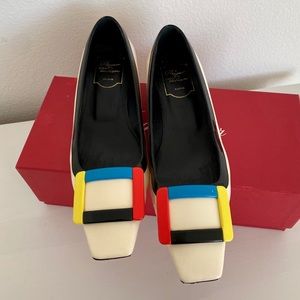 SOLD! Roger Vivier Belle Vivier pump